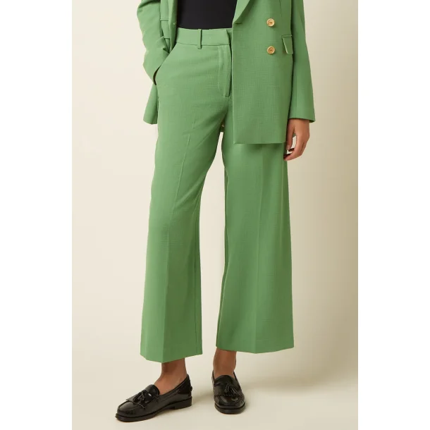 King Louie - Federica Bukser Folly - Jade Green