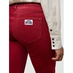 Wrangler - Flare Jeans - Earth Red