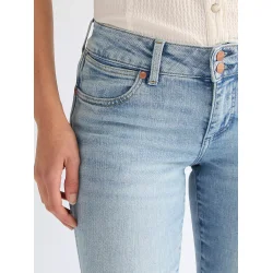 Wrangler - Low Rise Bold Boot Southea jeans - denim