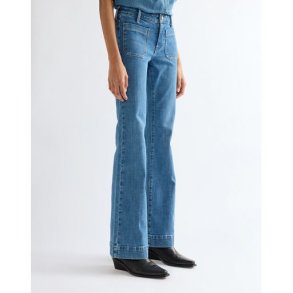Wrangler - Flare Jeans - Indigo Rush