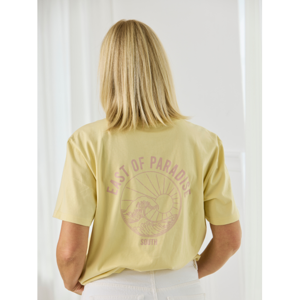 Kopenhaken - Island Lady T-shirt - Reed Yellow