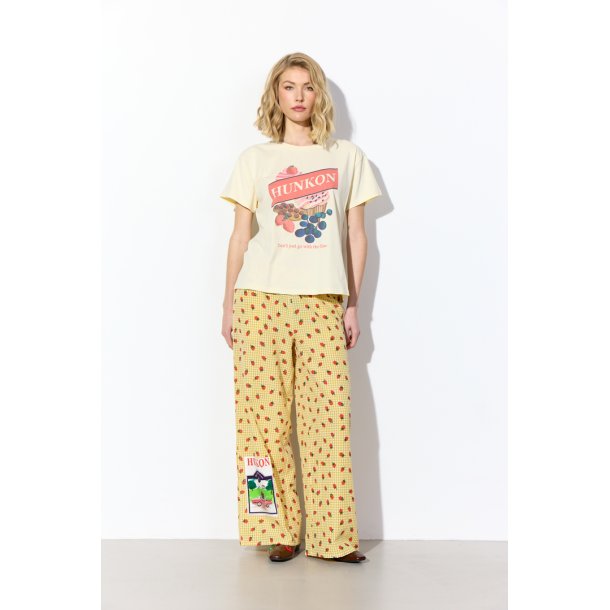 Hunk�n - Ruth Bukser - Yellow