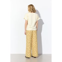 Hunk�n - Ruth Bukser - Yellow