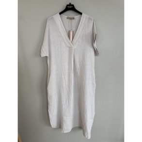 Marta - Astra Kjole - Sabbia 