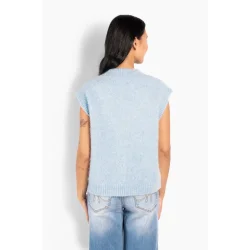 H�st - Pernille Vest - Skyway