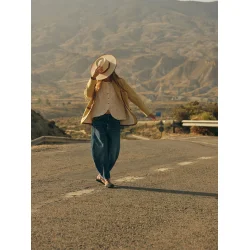 Heyanno - Vibrant Maze Blouse - Ecru