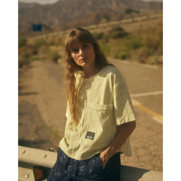 Heyanno - Artist Lounge Tee - Chardonnay