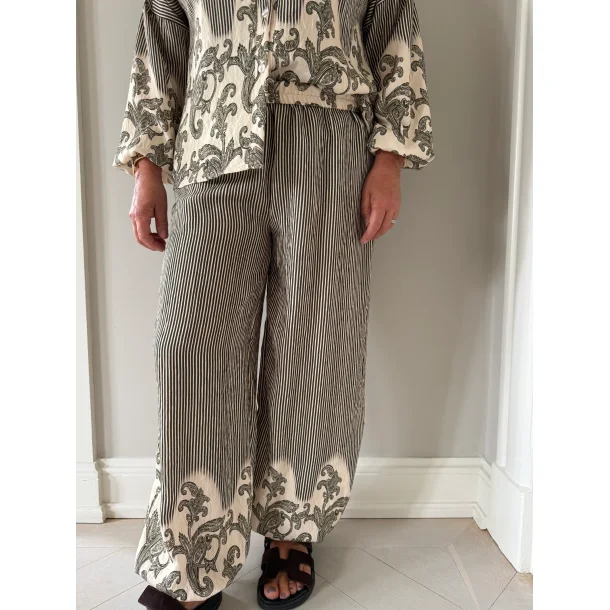 Marta - Amalie Pants - Military