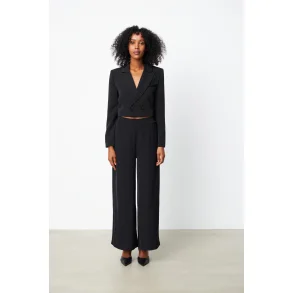 Gossia - Anya Bukser - Black