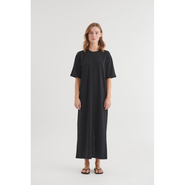 Basic Apparel - Raja T-shirt Kjole - Black 