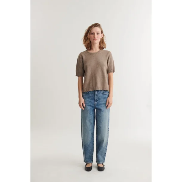 Basic Apparel - Cady SS O-neck - Gregie