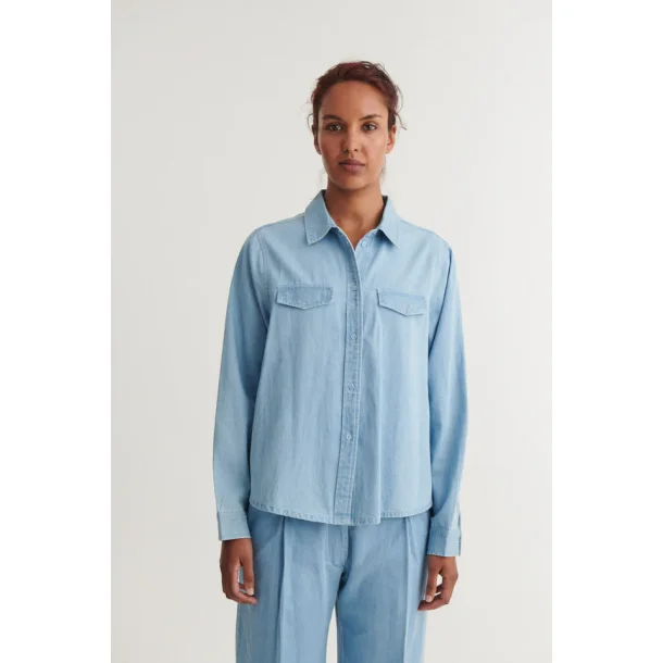 Basic Apparel - Cody skjorte - Light wash