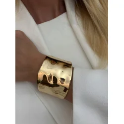 Bow 19 - Bold Bracelet - Gold