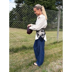 Black Colour - Miriana Triangle Lace Trklde - Black - Onesize