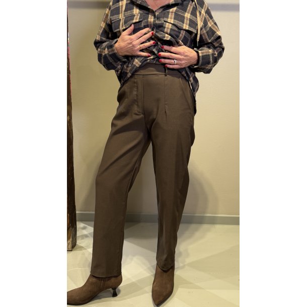 Marta - Uma Bukser - Moro