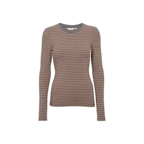 Basic Apparel - Ludmilla LS Tee - Portabella / Poppy seed