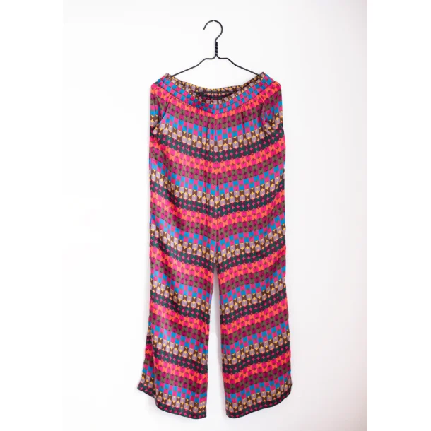 Michala Wiesneck - Peba bukser