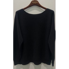 Marta - Fallon Strik - Black