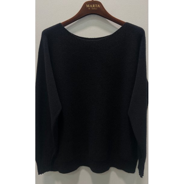 Marta - Fallon Strik - Black