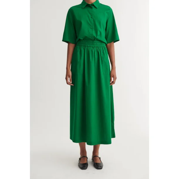 Basic apparel - Silje lang nederdel - Abundant green