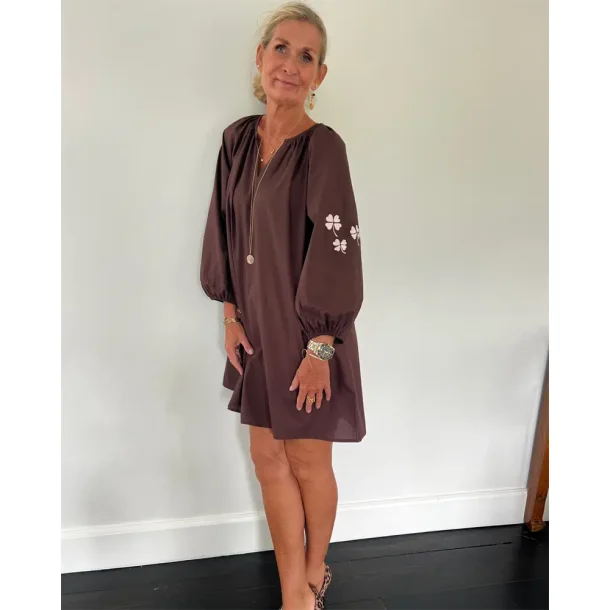 Wauw - The Good Luck Tunic - Chocolate Brown