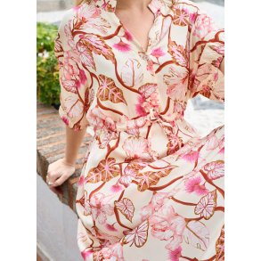 Black Colour - Zelene Raglan Dress - Coral