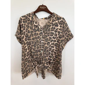 Marta - Vianne Shirt - Camello Leo
