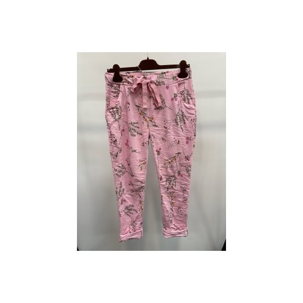 Marta - Harriet Bukser - Pink