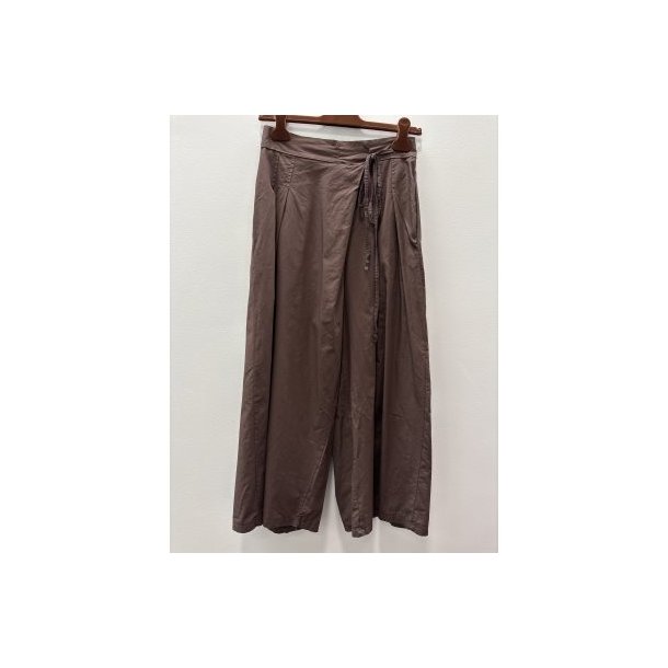 Marta - Elva Bukser - Moro