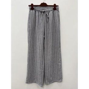 Marta - Clarissa Bukser - Nero