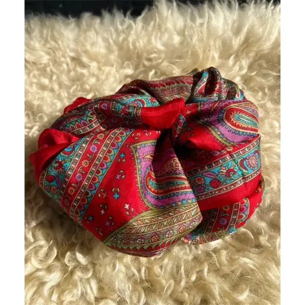 Wauw - Paisley silke trklde - Red - One size