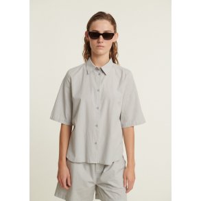 Basic Apparel - Silje SS Shirt - High Rise
