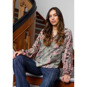 Black Color BCLuna Bluse - Cashmere Mix