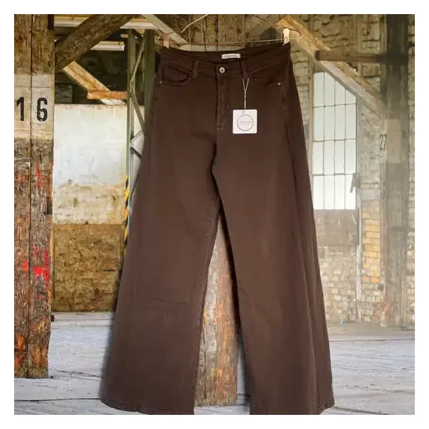 Cabana Living - Julietta Jeans - Brown