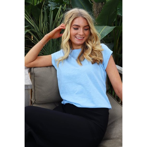 Liberte - Ulla T-Shirt - Baby Blue