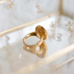 Ananda Soul - From Darkness To Light - Ring - Gold - Moonstone