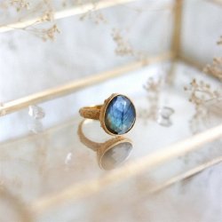 Ananda Soul - From Darkness To Light - Ring - Gold - Labradorite