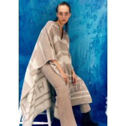 HEST - Poncho - Offwhite with Beige - Onesize