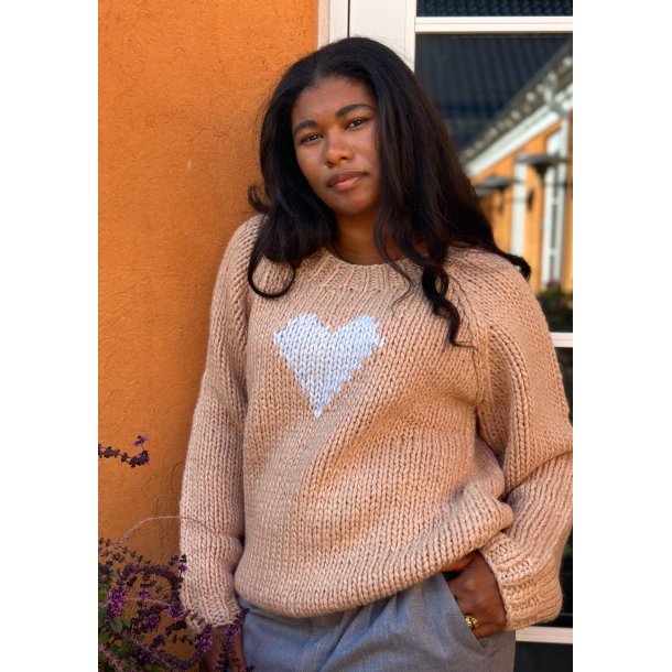 Lulu's Love - Strik Sweater - W/heart Beige Blue