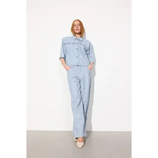 Hunkn - Molly Bukser - Blue