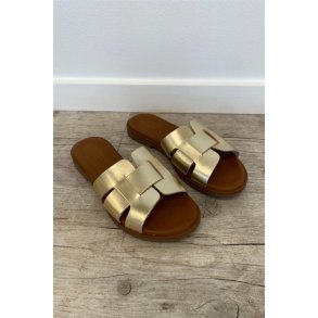 Pavement - Aline Sandal - Gold 