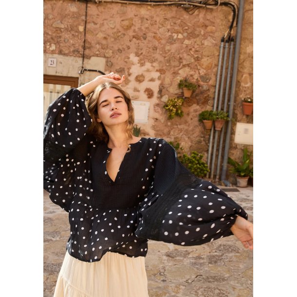 Sissel Edelbo - Bibi Top - Black Dots - Onesize